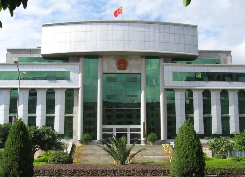 2022年6月30日冠领拆迁纠纷律师到云南省文山市开庭