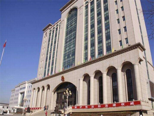 2022年8月17日冠领拆迁纠纷律师到宁夏银川市开庭