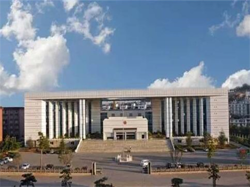 2022年8月31日冠领拆迁纠纷律师到云南省普洱市开庭