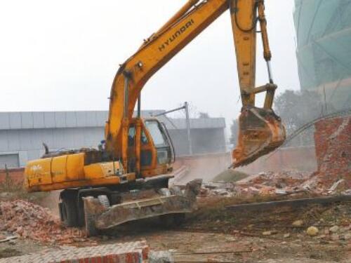 贵州违建拆除律师-法律如何界定原告是否具有主体资格