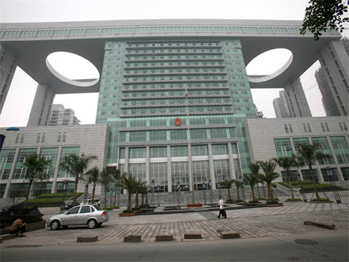 2023年3月17日冠领拆迁纠纷律师到重庆市万州区开庭