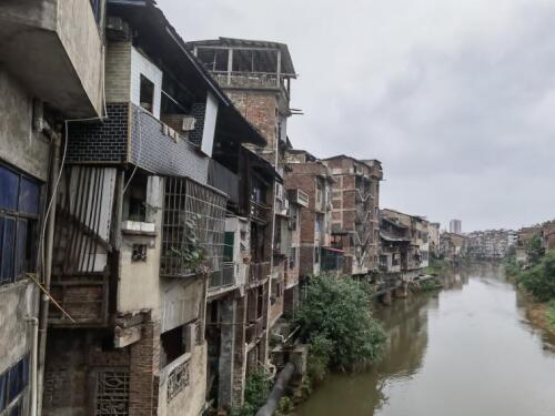 【案例故事】征收部门未经调查申请强拆无证房 律师力证缺乏依据 驳回执行申请-1