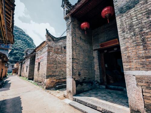 【胜诉故事】百年祖屋被打成危房糟强拆，冠领律师料事在先驳倒对方-1