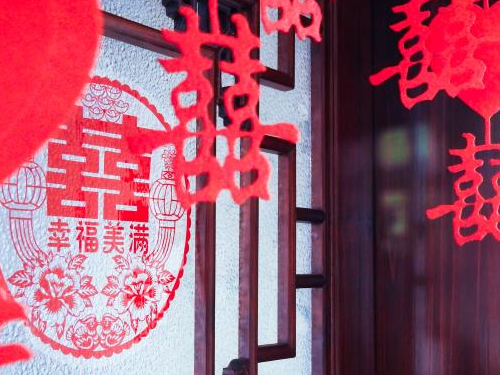 冠领说法：棚改浪潮中，外嫁女被拒绝给拆迁补偿该怎么办