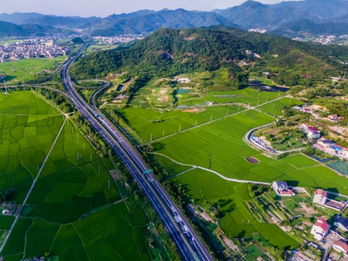 高铁征收没有拆迁补偿就强占土地该如何维权