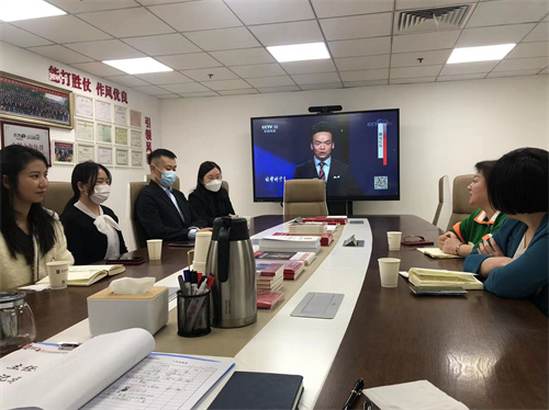 冠领律所春节期间“法律服务不停歇”-2